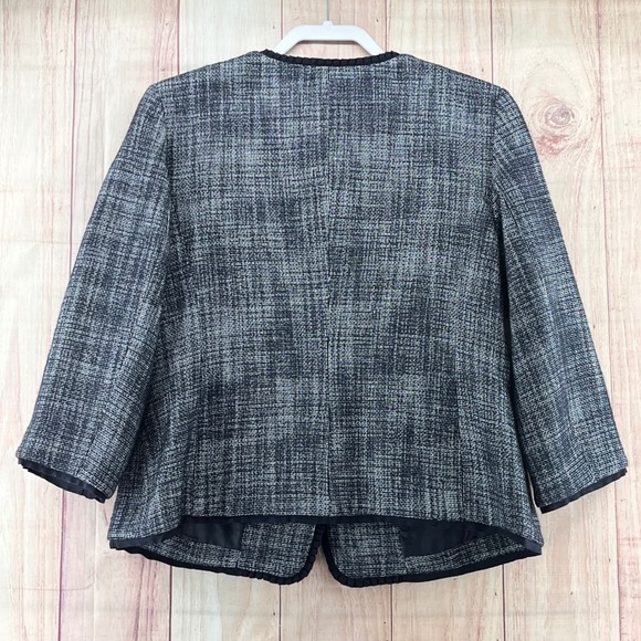 Talbots Women's Tweed Blazer Jacket Navy Blue White Trim Pockets Sz 10/12 - Picture 2 of 7